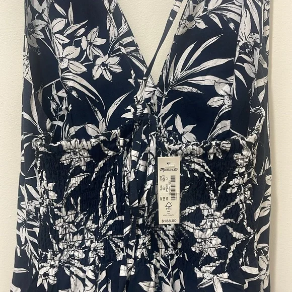 Madewell Smocked Halter Midi Dress in Poplin - Picture 7 of 10